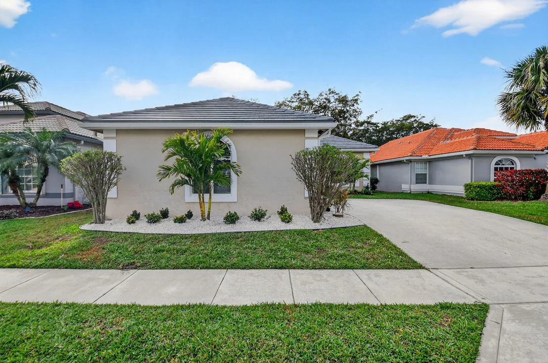 Photo of 13567 Weyburne Drive