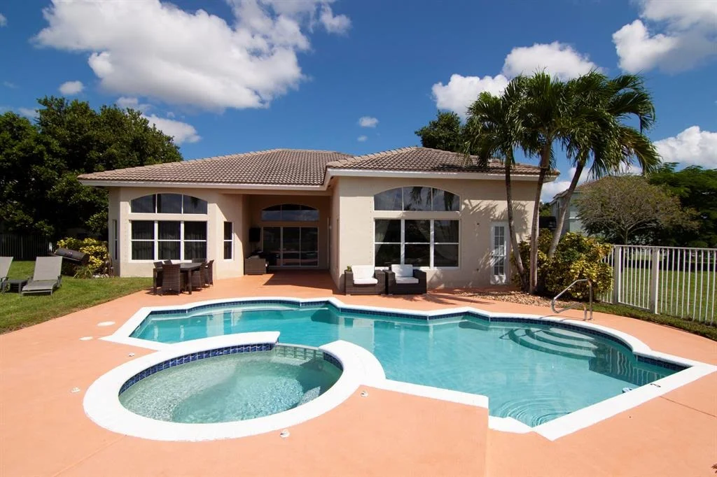 Photo of 6032 Indian Forest Circle