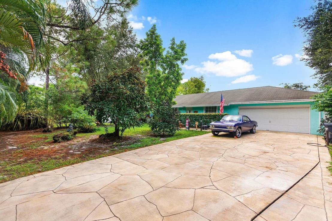 Photo of 17100 78th Road N