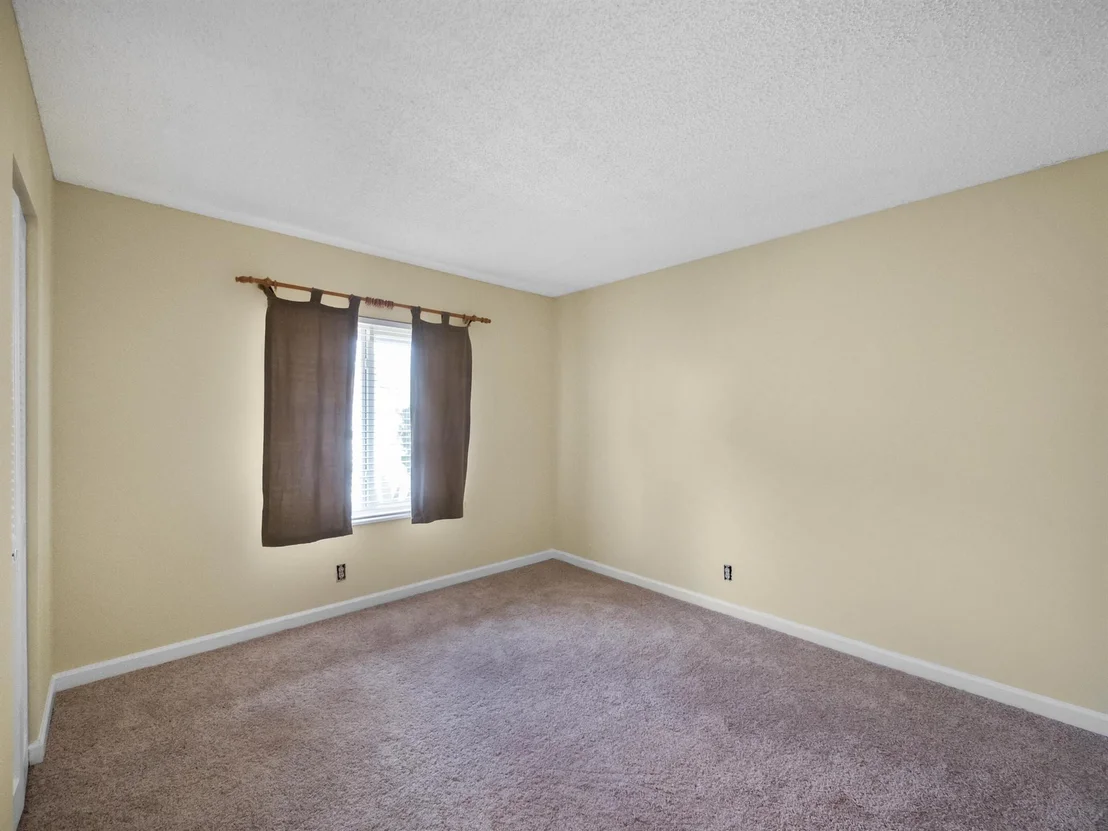 Photo of 5947 Westfall Road