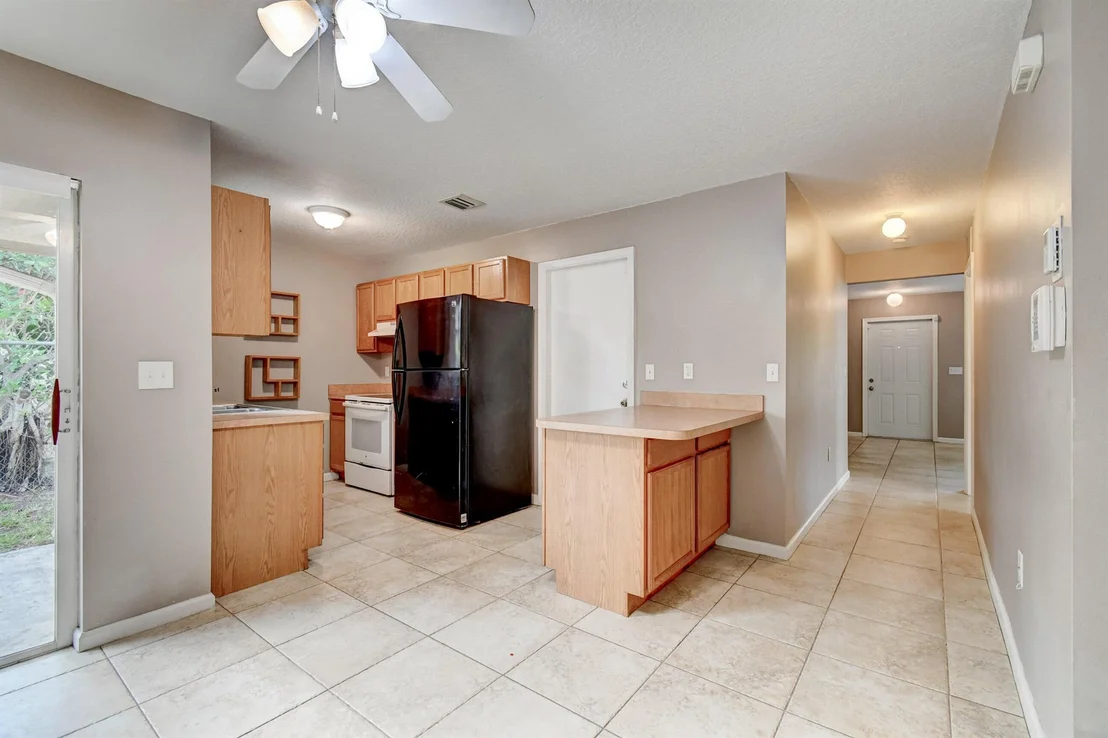 Photo of 125 Central Avenue