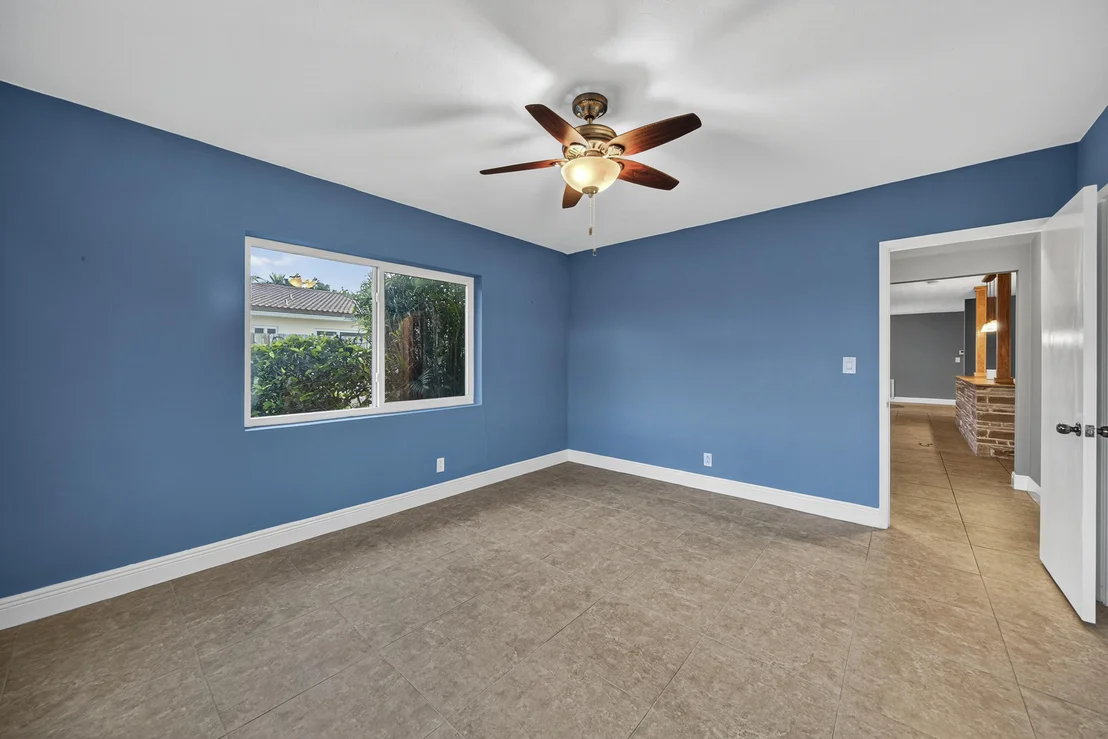 Photo of 2750 SE 3rd Street