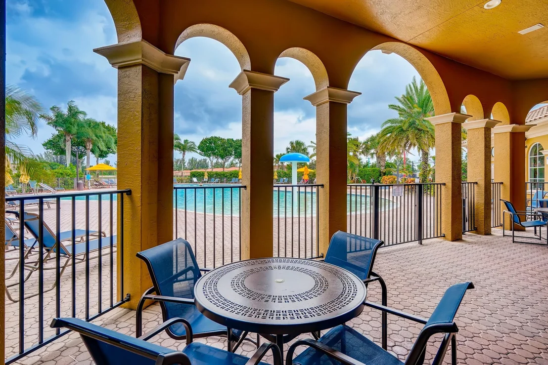 Photo of 3387 Commodore Court