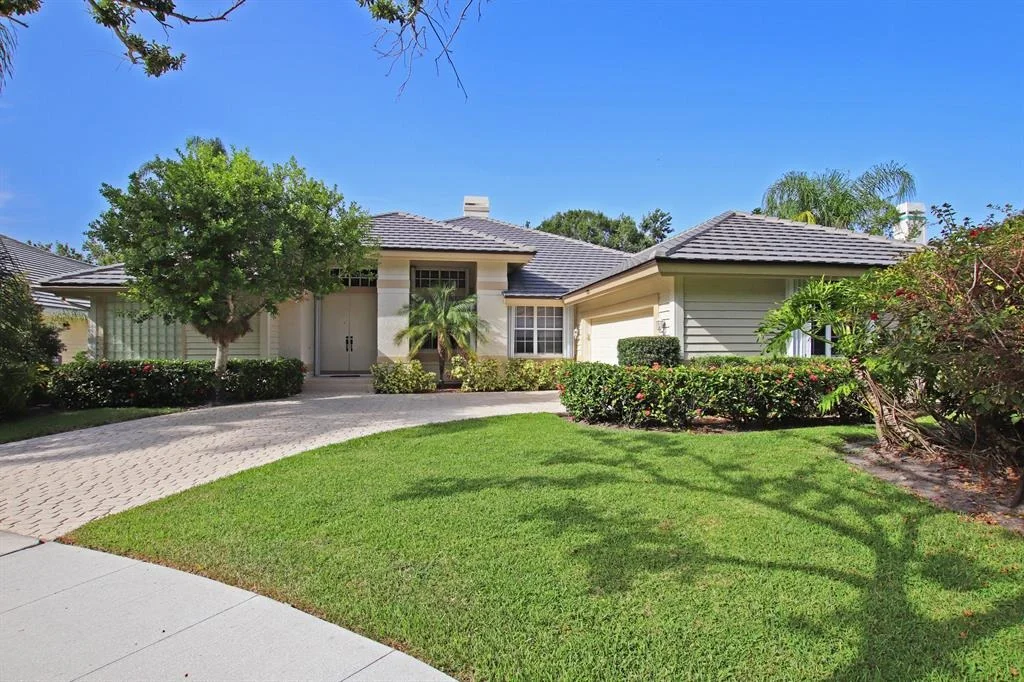 Photo of 107 Jeanette Way