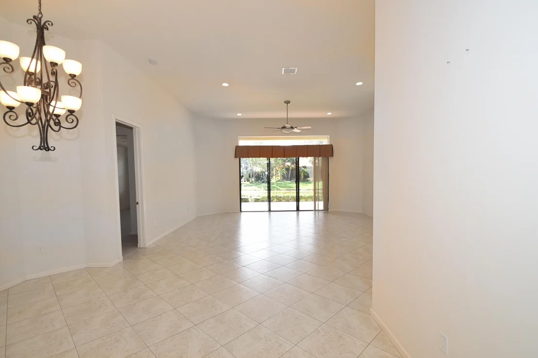 Photo of 6943 Boscanni Drive