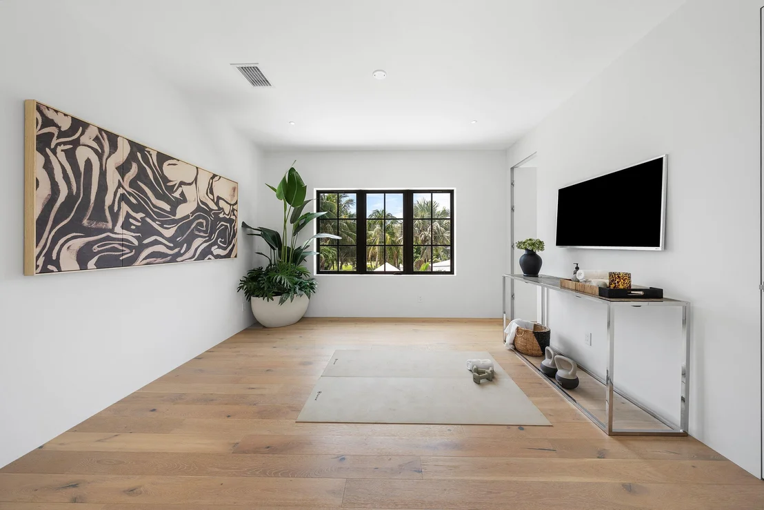 Photo of 819 Bamboo Lane