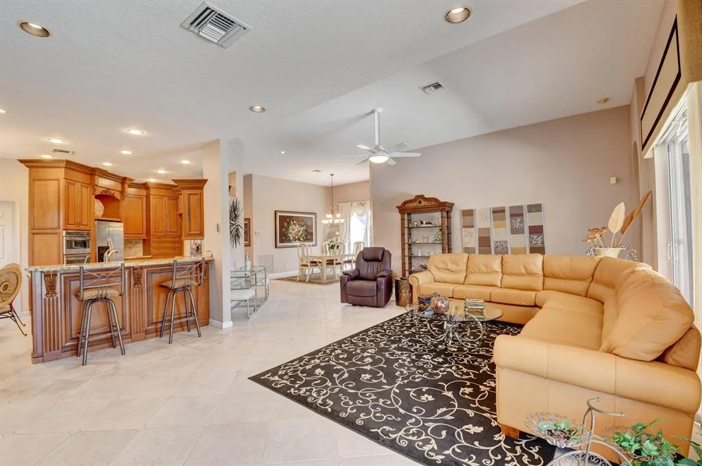 Photo of 9685 Arbor View Drive N