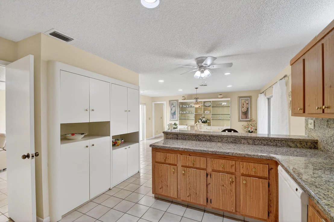 Photo of 6730 Starkeys Place