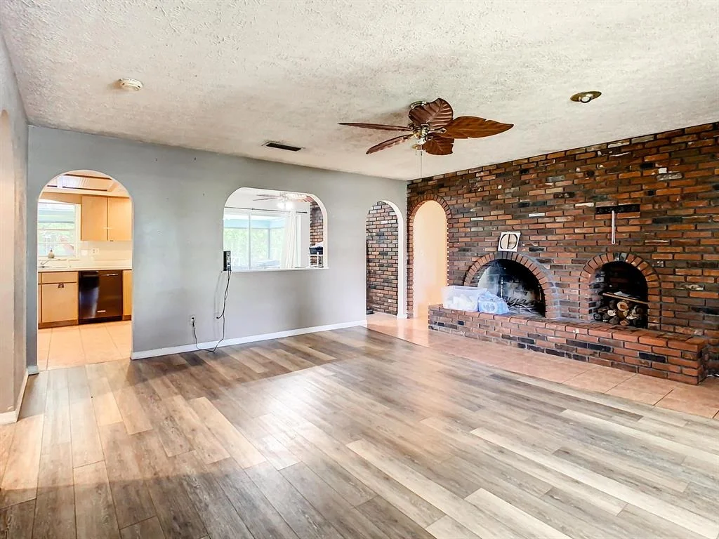 Photo of 6013 Seagrape Drive