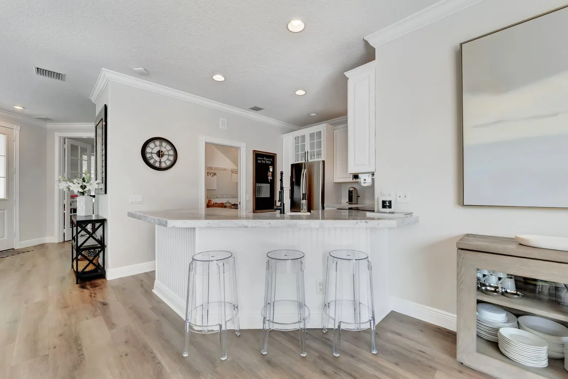 Photo of 2632 E Community Drive