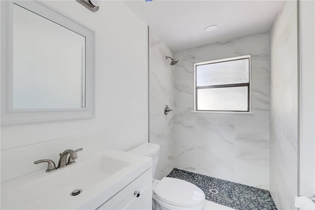 Photo of 5210 NE 16th Terrace
