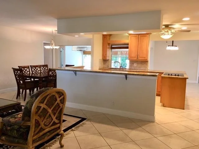 Photo of 701 Sunshine Drive