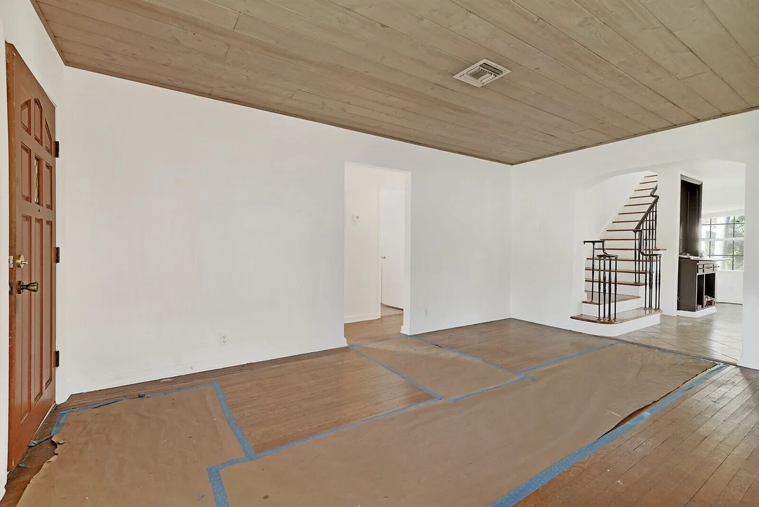 Photo of 240 Cornell Drive