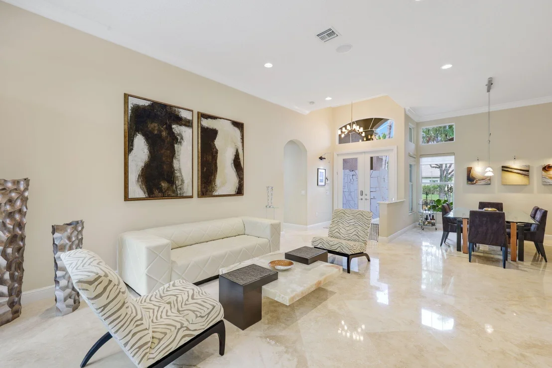 Photo of 11879 Fox Hill Circle