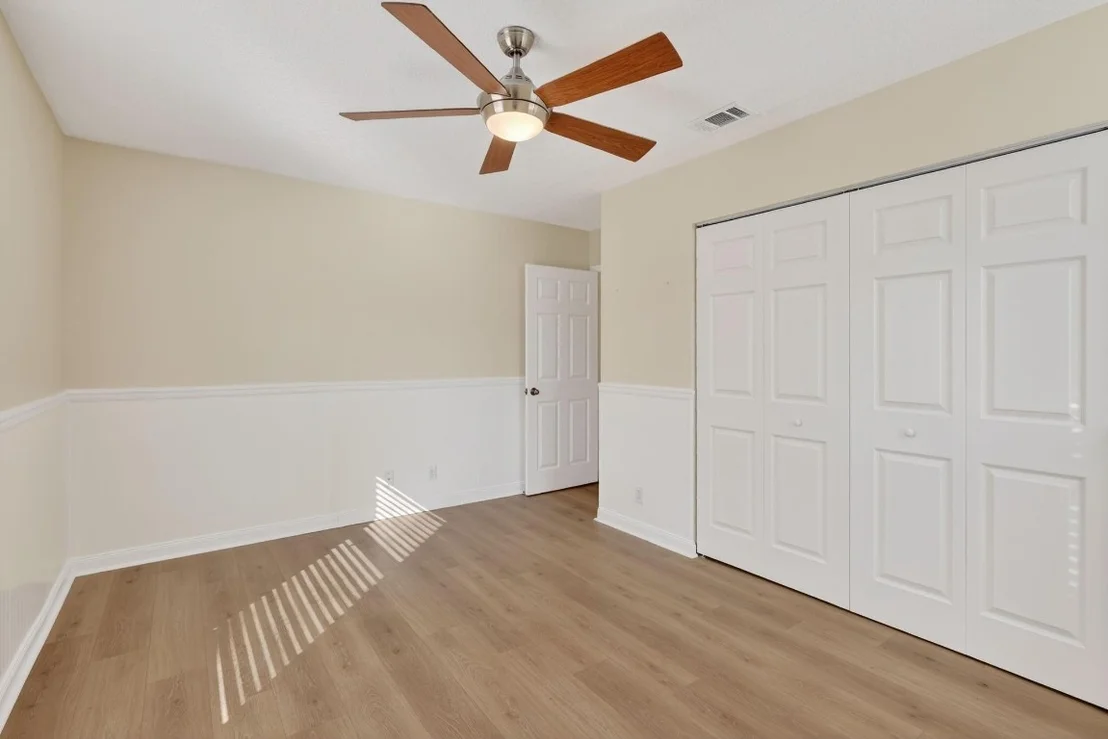 Photo of 15811 88th Place