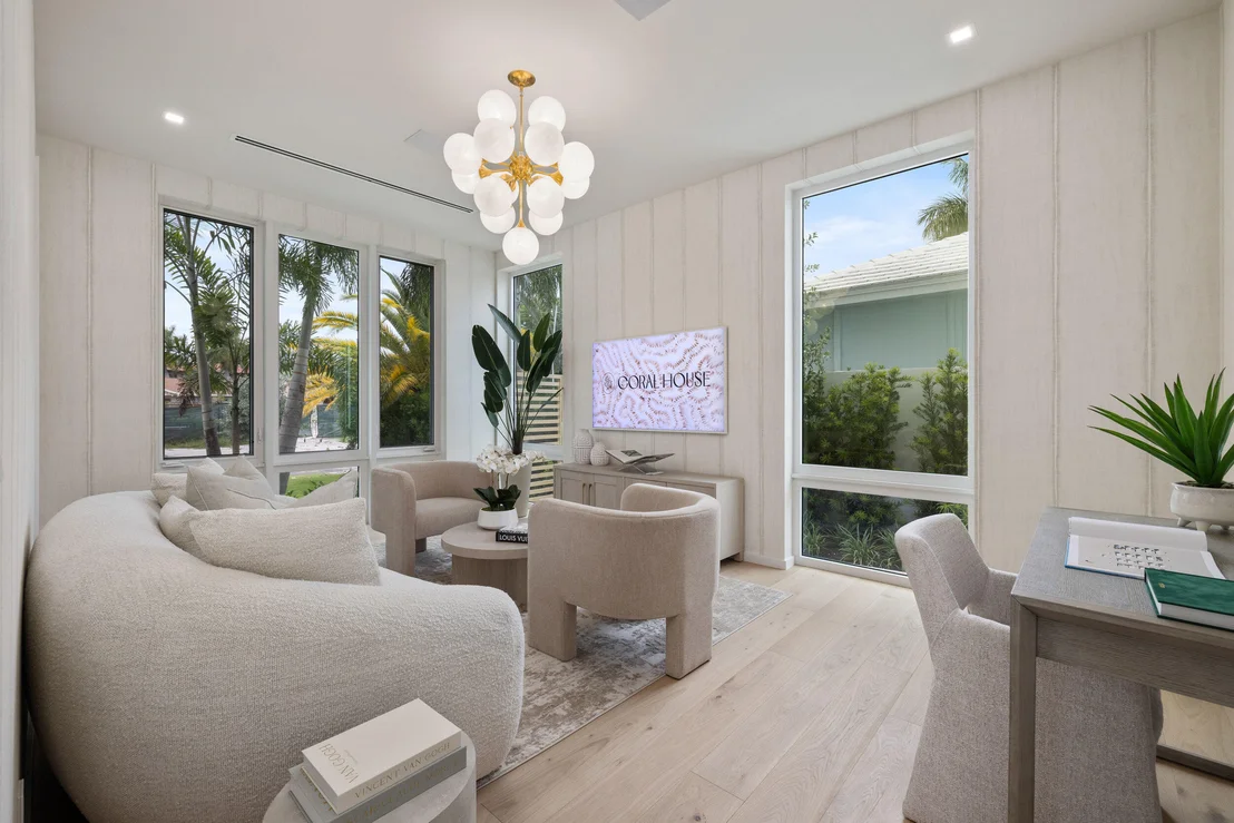 Photo of 800 Bond Way