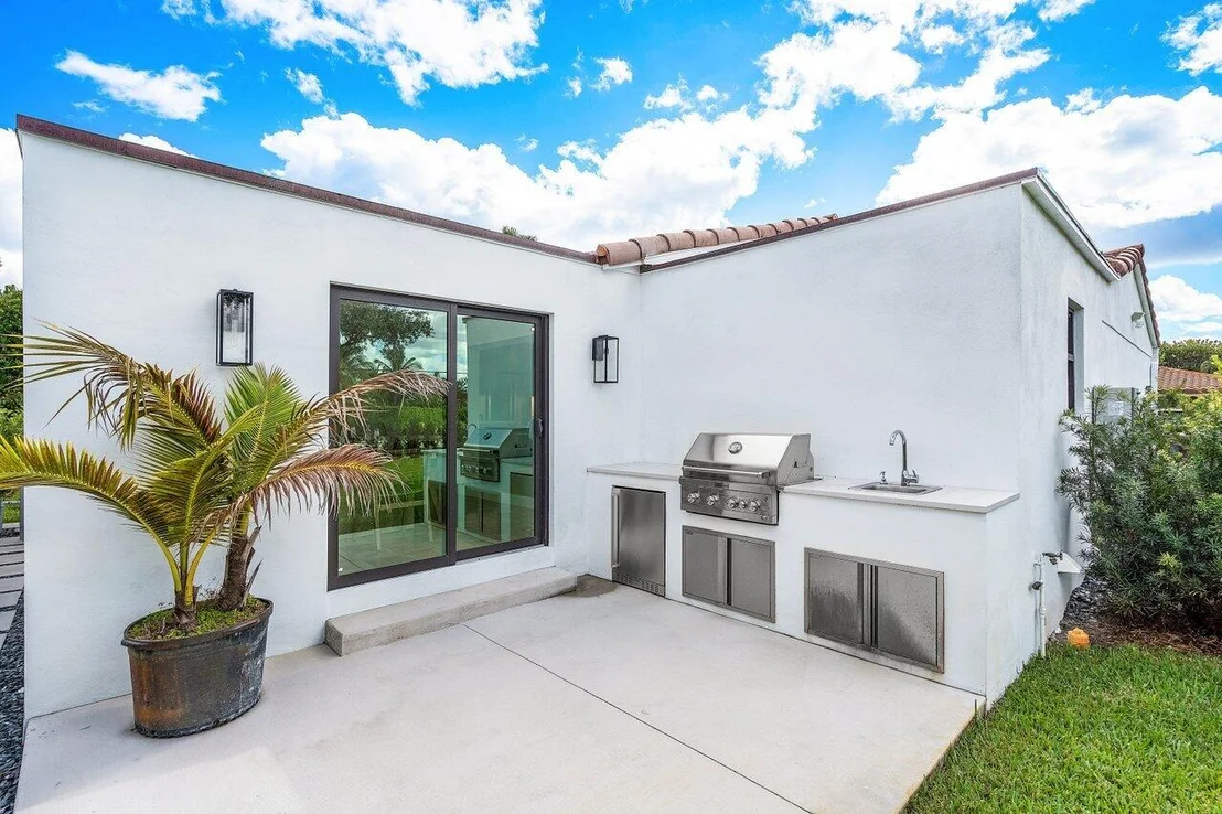 Photo of 245 Ellamar Road