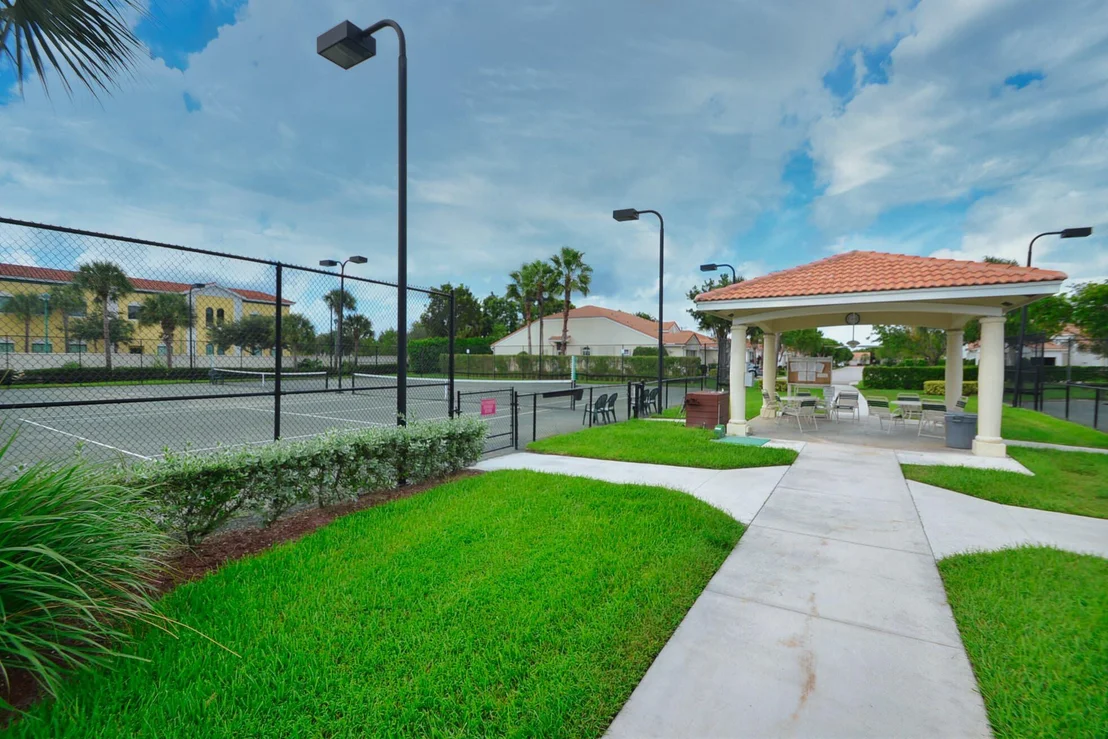 Photo of 6069 Heliconia Road