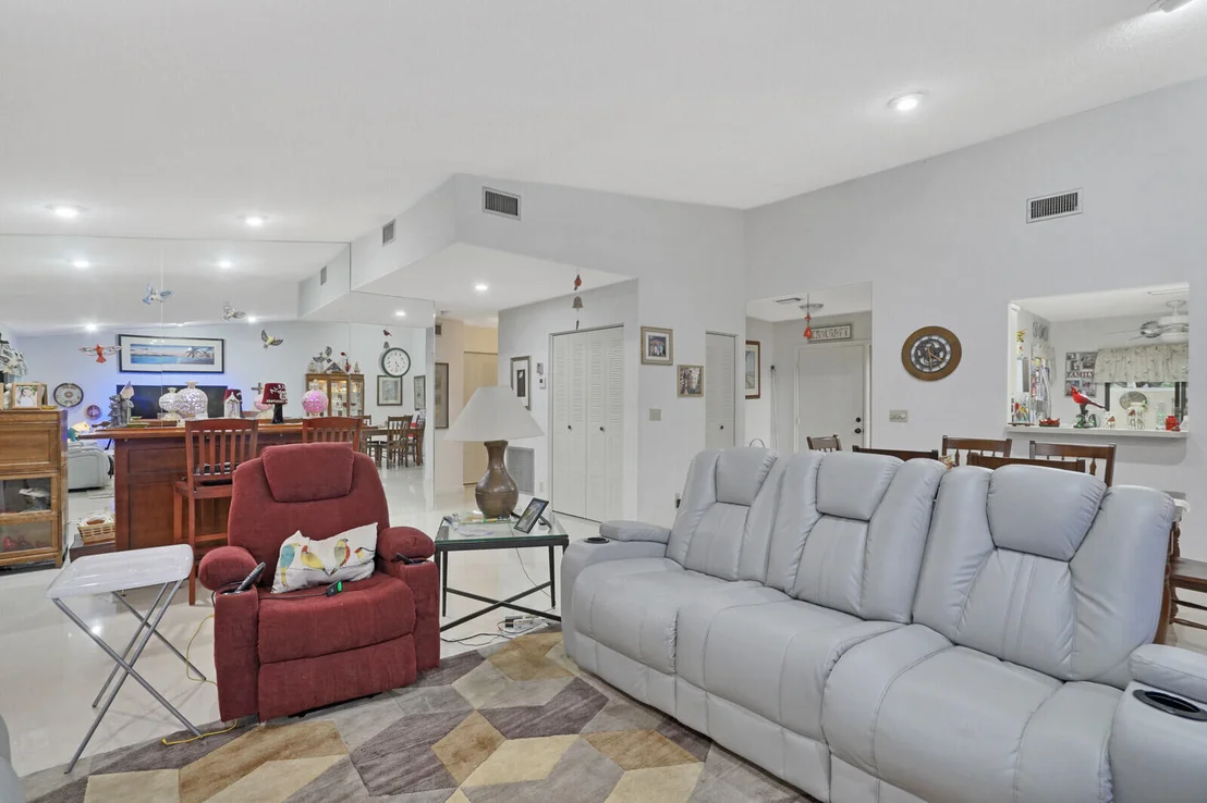 Photo of 10930 Lake Front Place