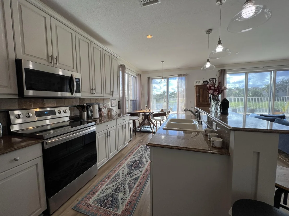 Photo of 4800 N Classical Boulevard