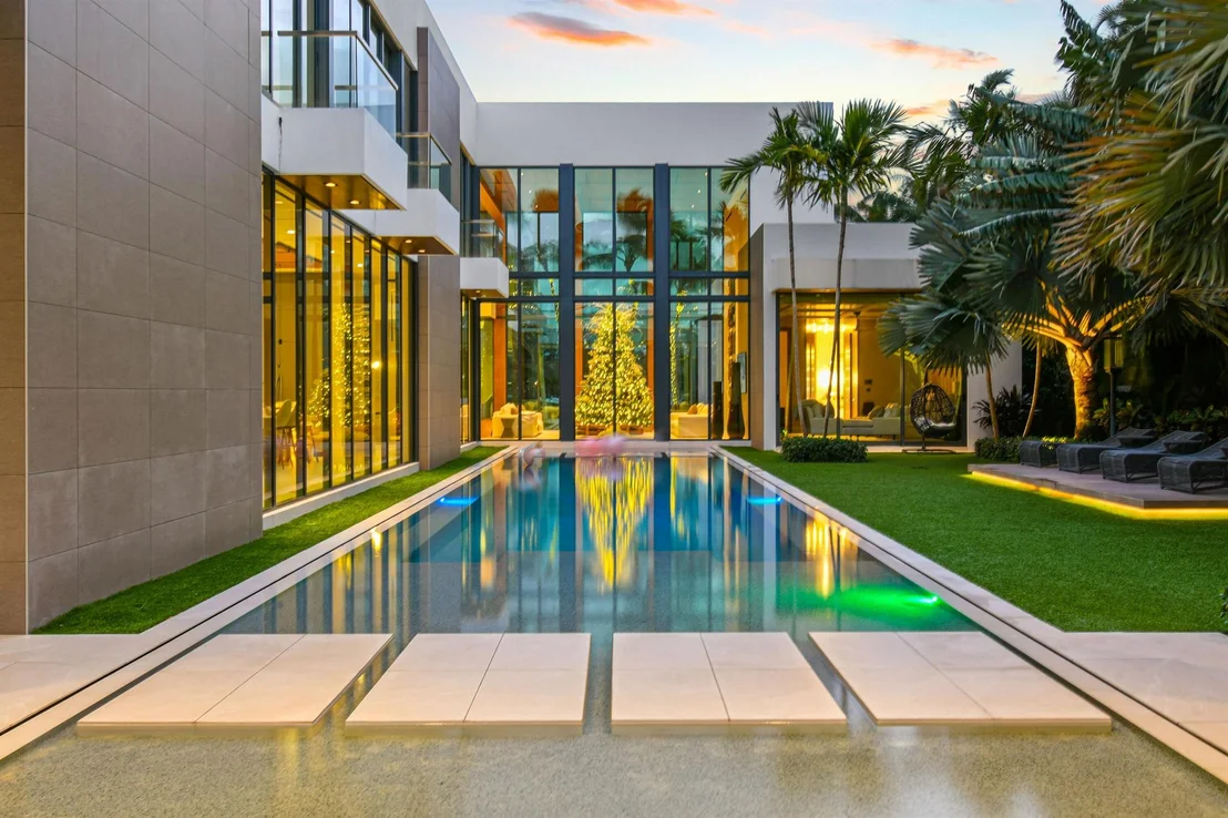 Photo of 160 Spyglass Lane