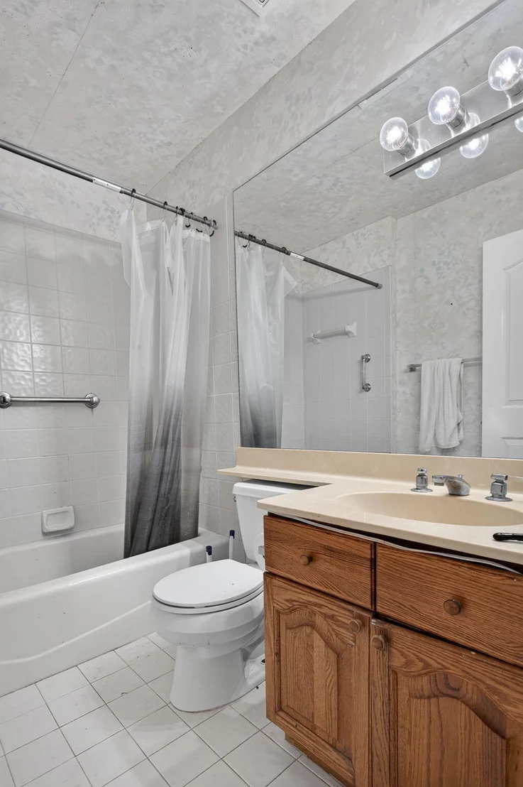 Photo of 526 Misty Oaks Drive
