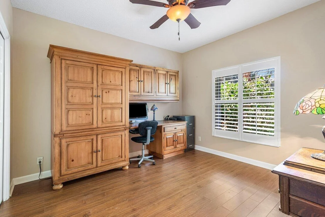 Photo of 18730 SE Lakeside Way