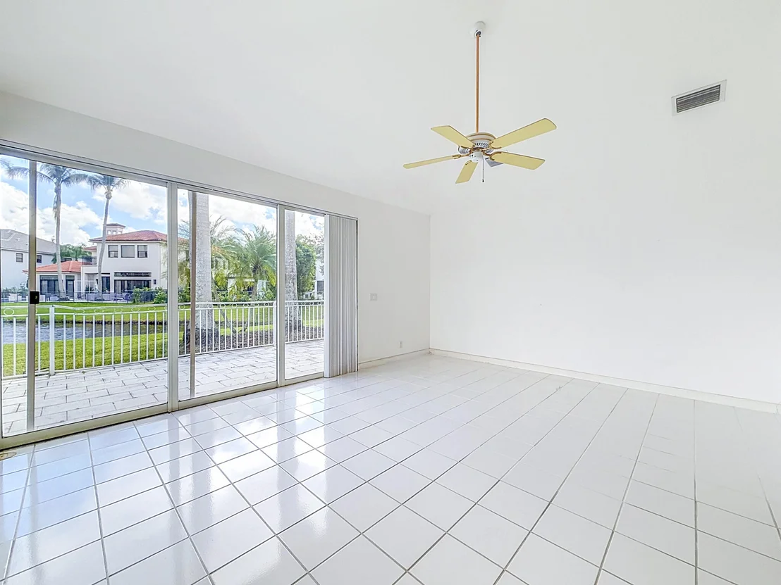 Photo of 5768 Harrington Way