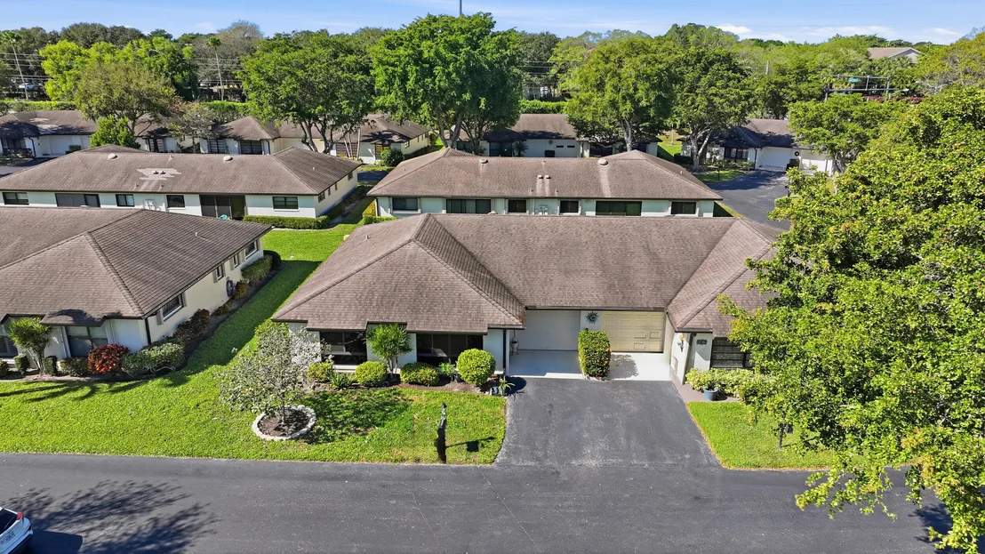Photo of Unit A at 4903 Equestrian Circle