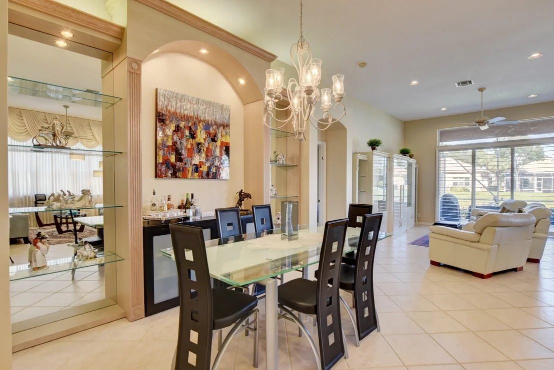 Photo of 7467 Viale Caterina