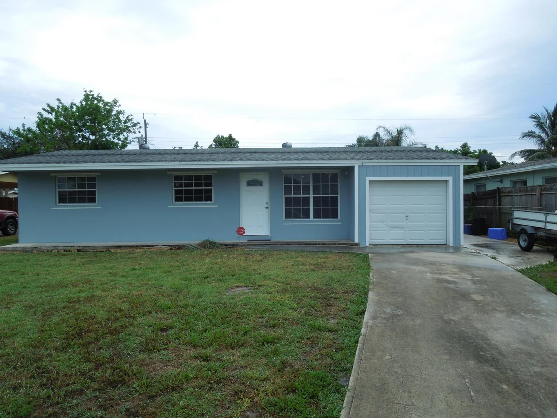 Photo of 5634 Middlecoff Drive