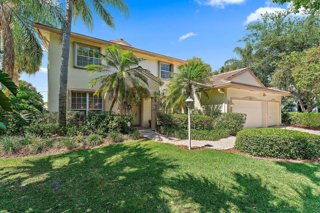 Photo of 259 Cardinal Lane