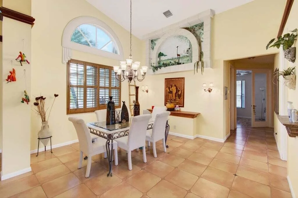 Photo of 6807 W Liseron W
