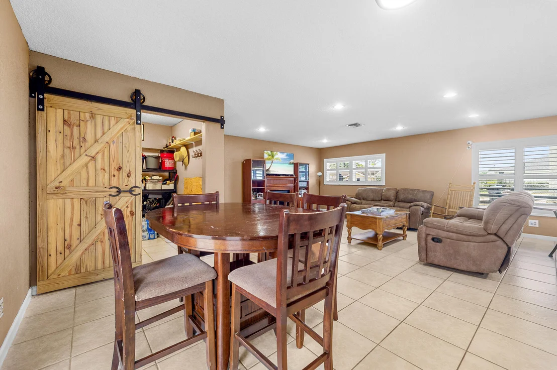 Photo of 9182 Lantern Drive