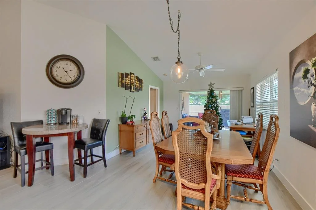 Photo of 5541 Grande Palm Circle