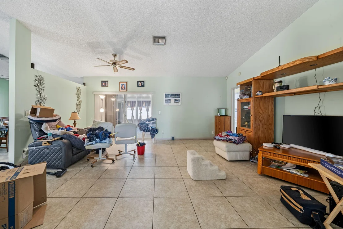 Photo of 5197 Rosen Boulevard