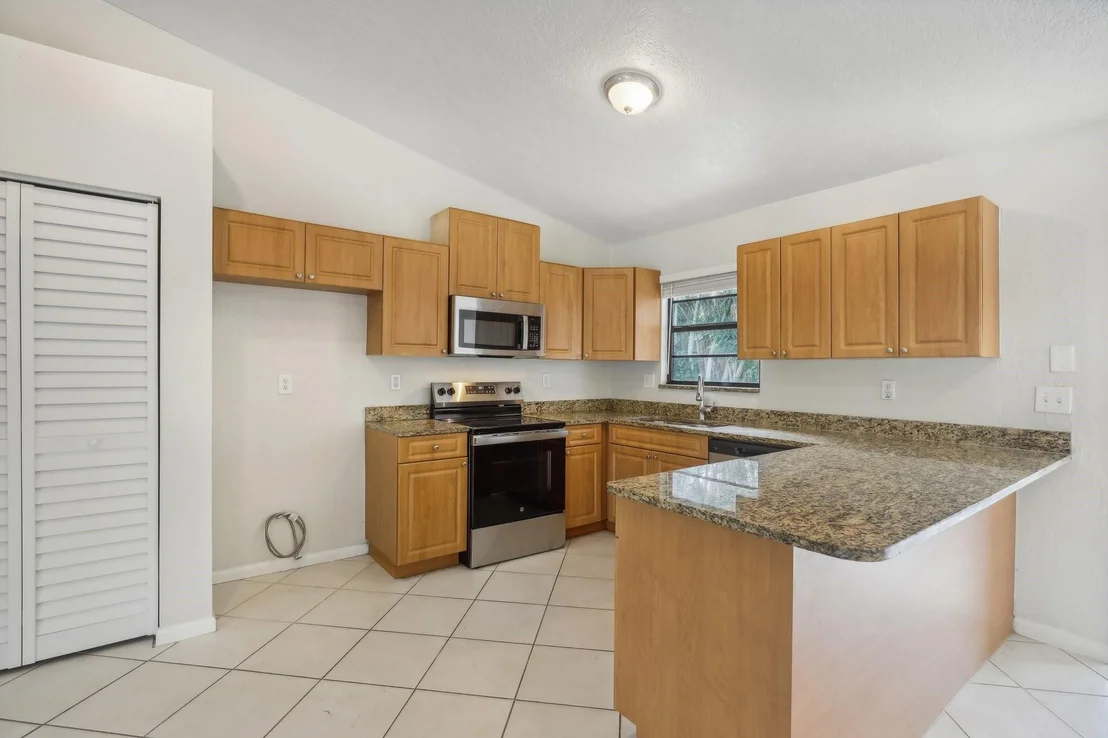 Photo of 6228 Allen Street