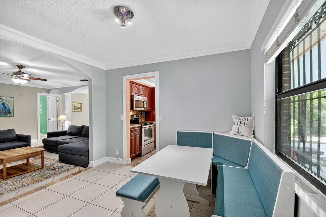 Photo of 1035 Soelca Drive