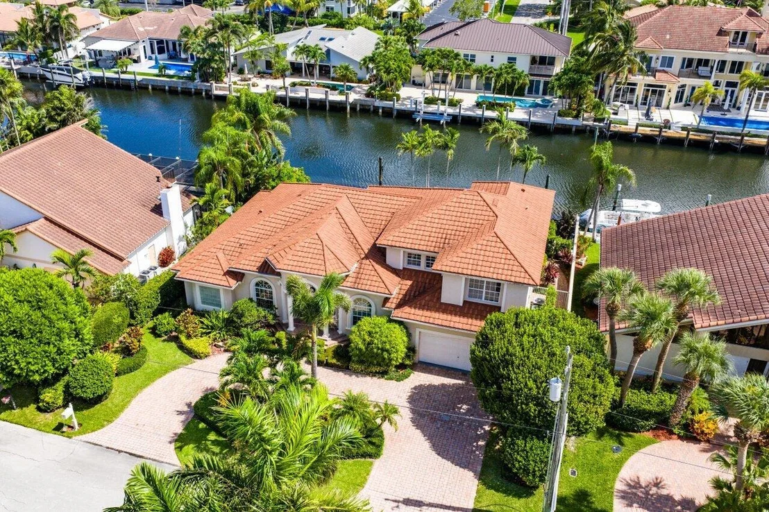 Photo of 923 Hyacinth Drive