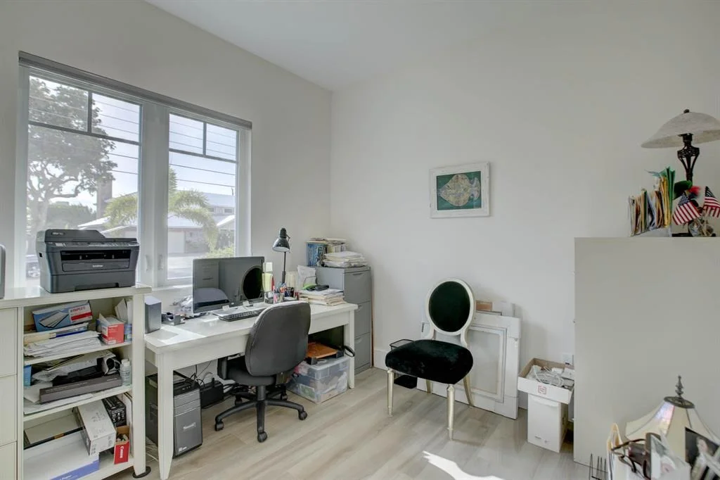 Photo of 4201 NE 30th Terrace