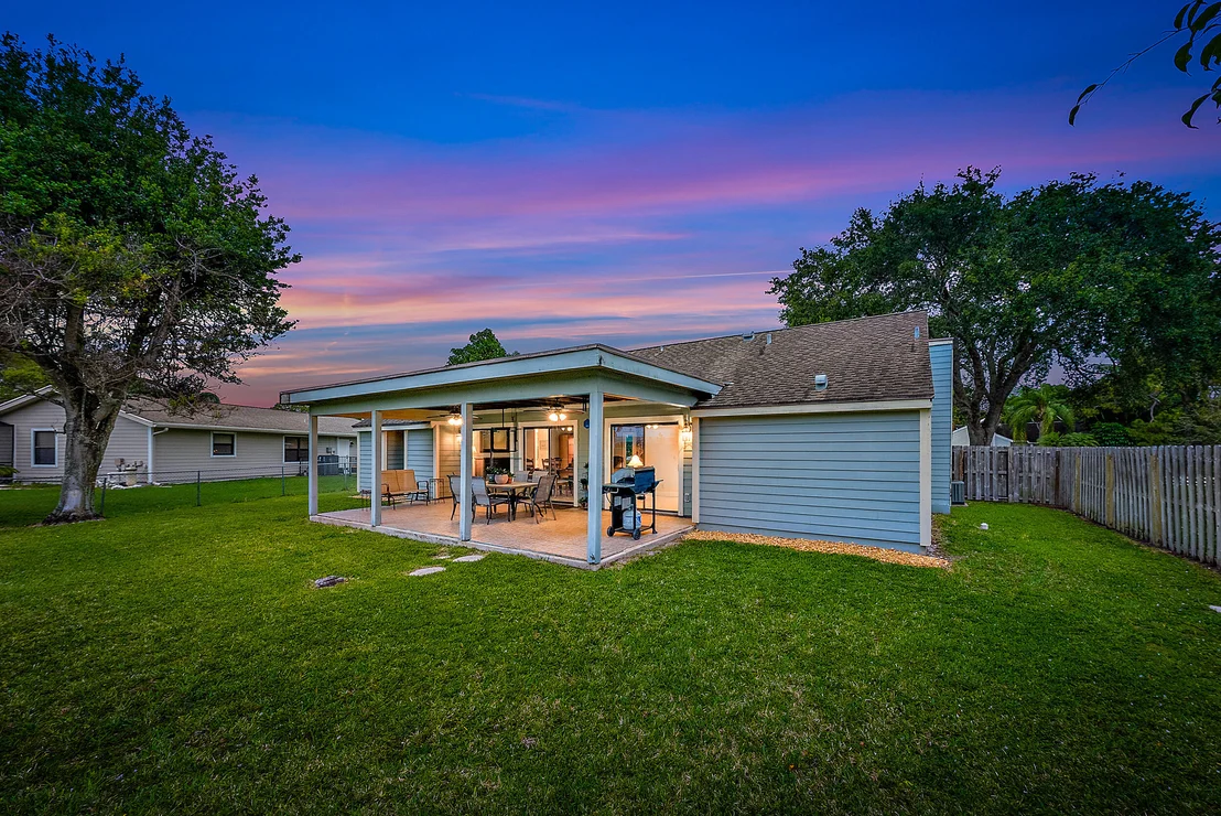 Photo of 707 Greenwood Drive