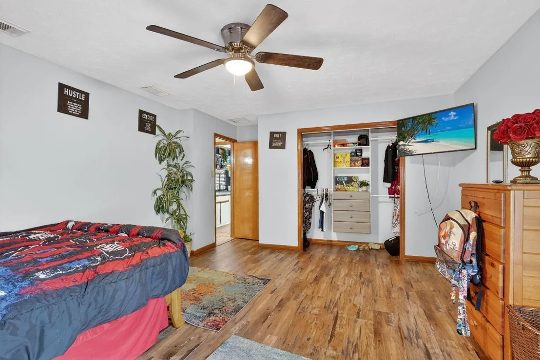 Photo of 600 Gopher Hill Road