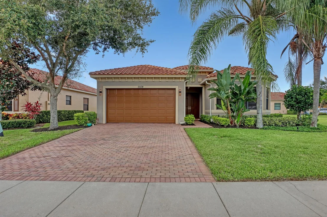 Photo of 5508 57th Way