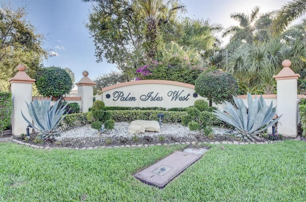 Photo of 9685 Arbor View Drive N