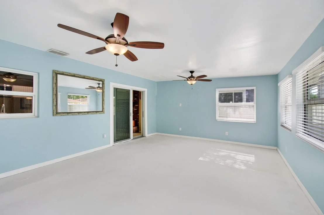 Photo of 5442 Sunrise Boulevard