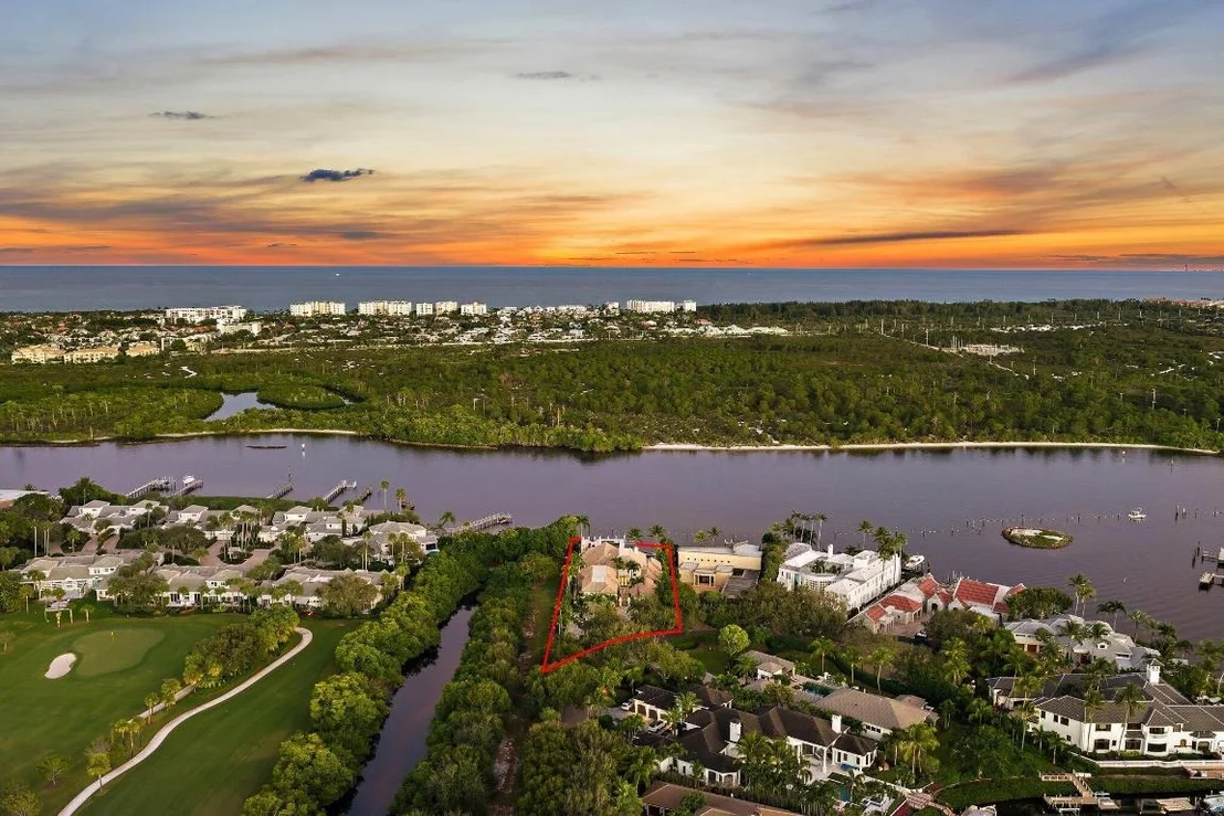 Photo of 372 Regatta Drive