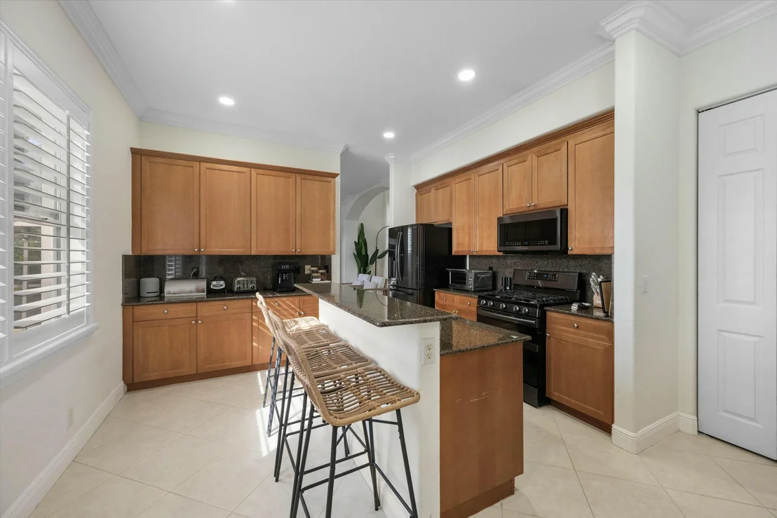 Photo of 1386 Beacon Circle