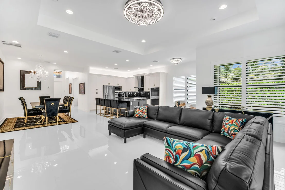 Photo of 9285 MOUNTAIN PINE Grove