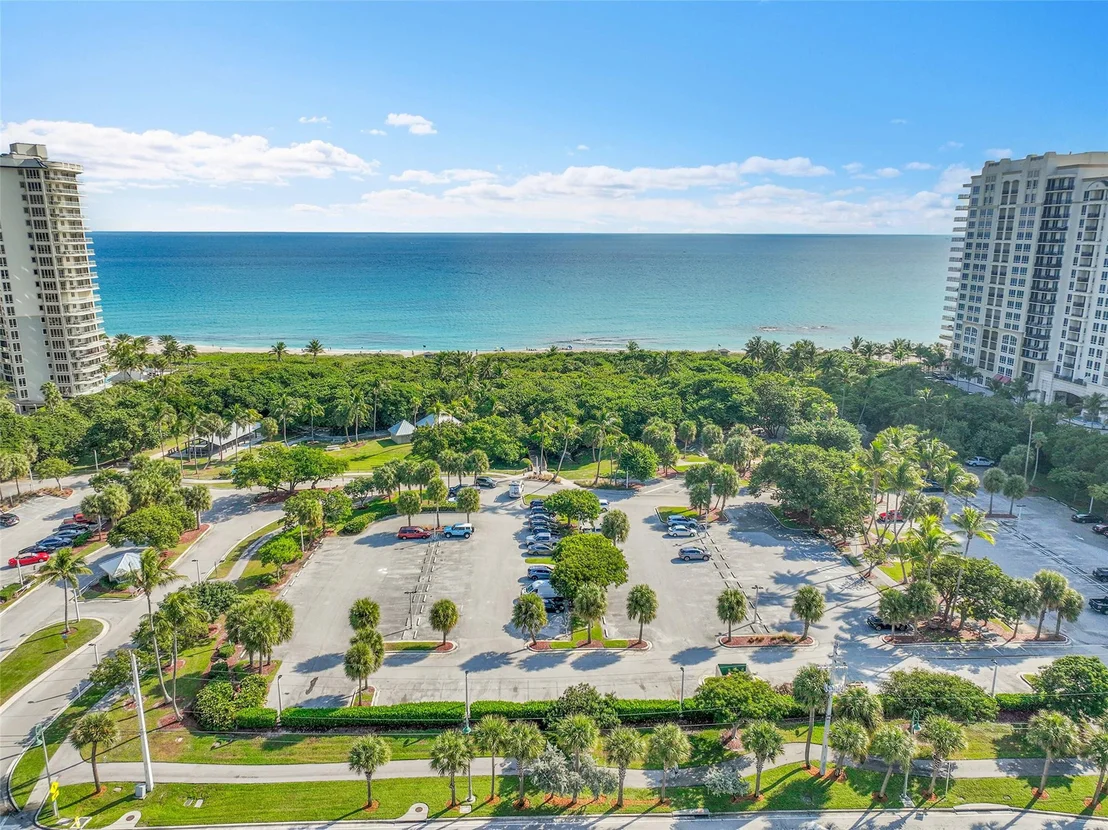 Photo of 1190 Dolphin Road
