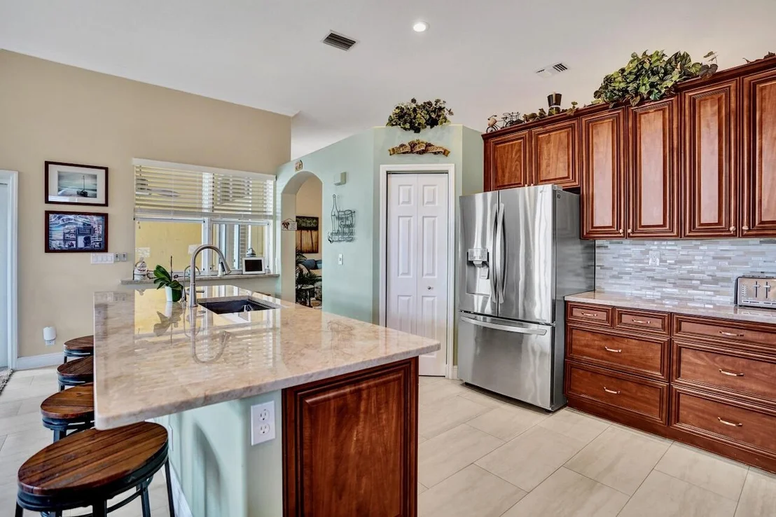 Photo of 6171 Shadow Tree Lane